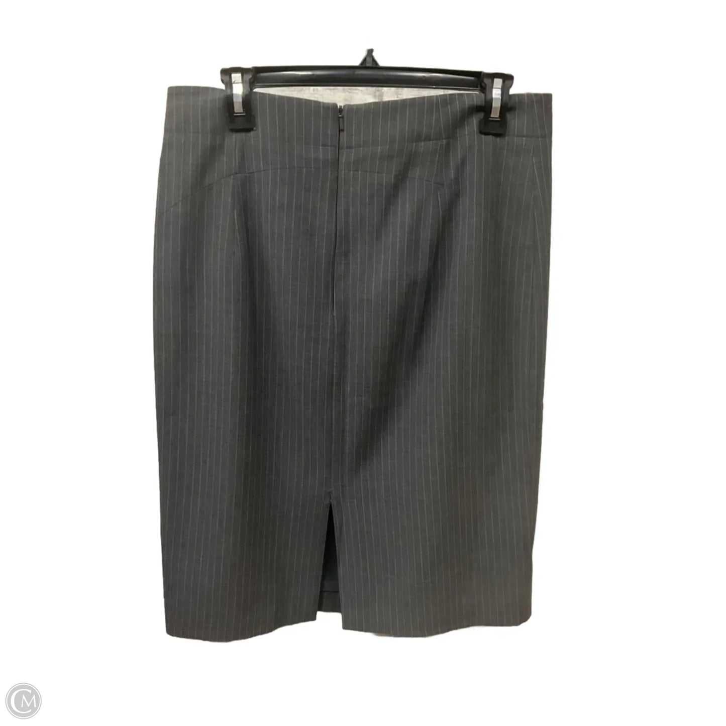 Skirt Midi By Banana Republic In Grey, Size: 10