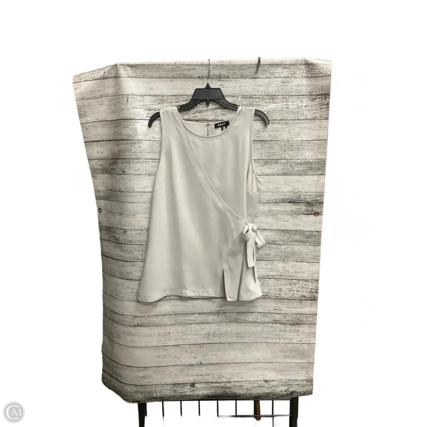 Top Sleeveless By Dkny In Grey, Size: L