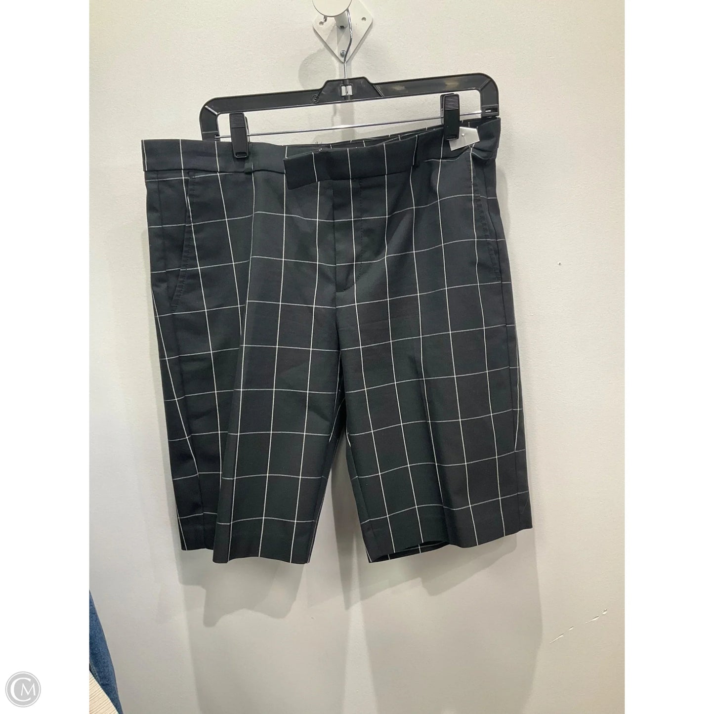 Shorts By Banana Republic In Striped Pattern, Size: 10