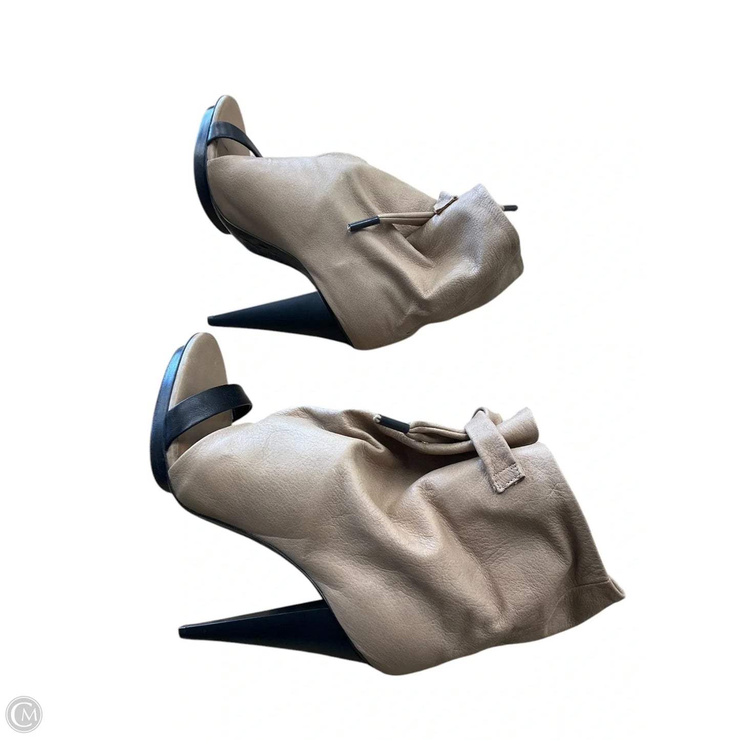 Shoes Luxury Designer By Balenciaga In Tan, Size: 8