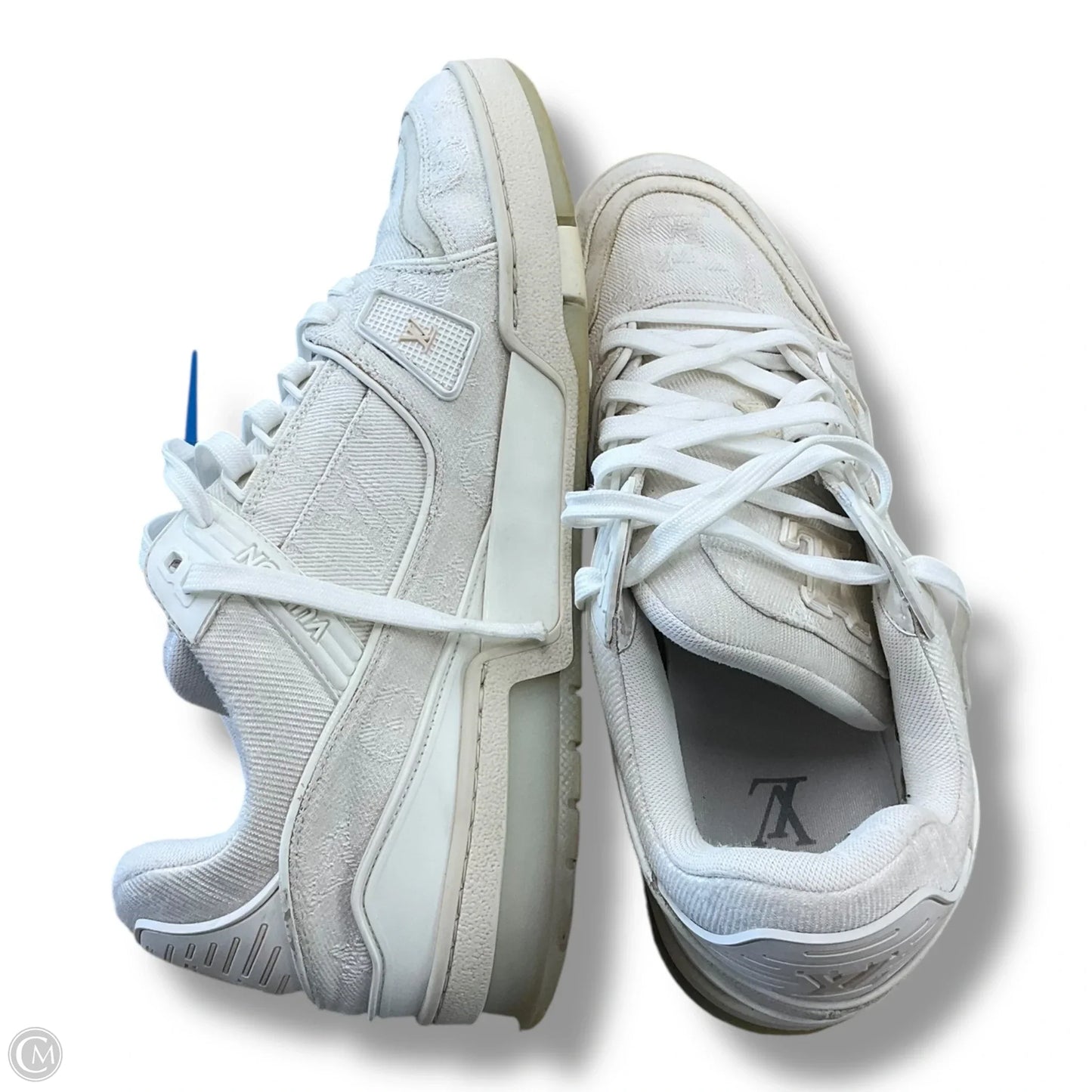 Shoes Luxury Designer By Louis Vuitton In Ivory, Size: 9