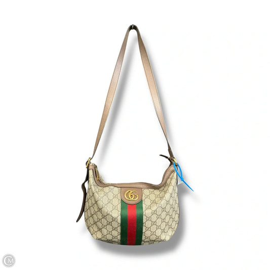 Handbag Luxury Designer By Gucci, Size: Medium