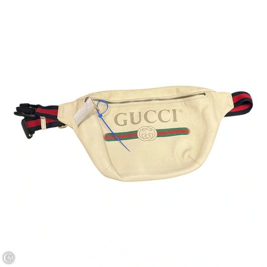 Belt Bag Luxury Designer By Gucci, Size: Medium