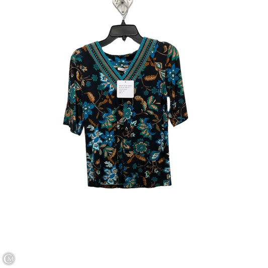 Top Short Sleeve By Clothes Mentor In Paisley Print, Size: S