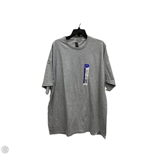 Athletic Top Short Sleeve By Gildan In Grey, Size: 2x