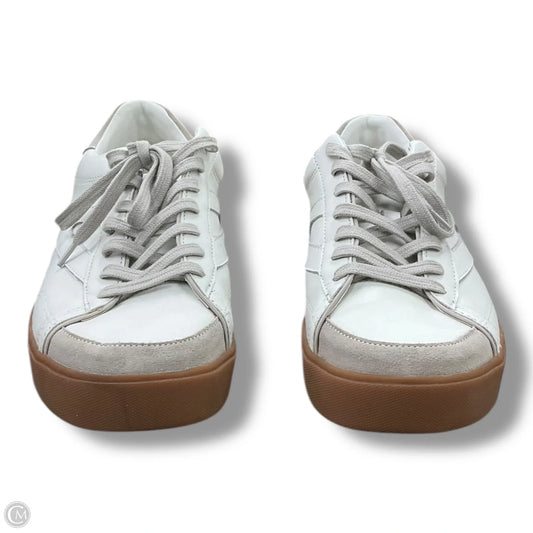 Shoes Flats By Tretorn In White, Size: 11