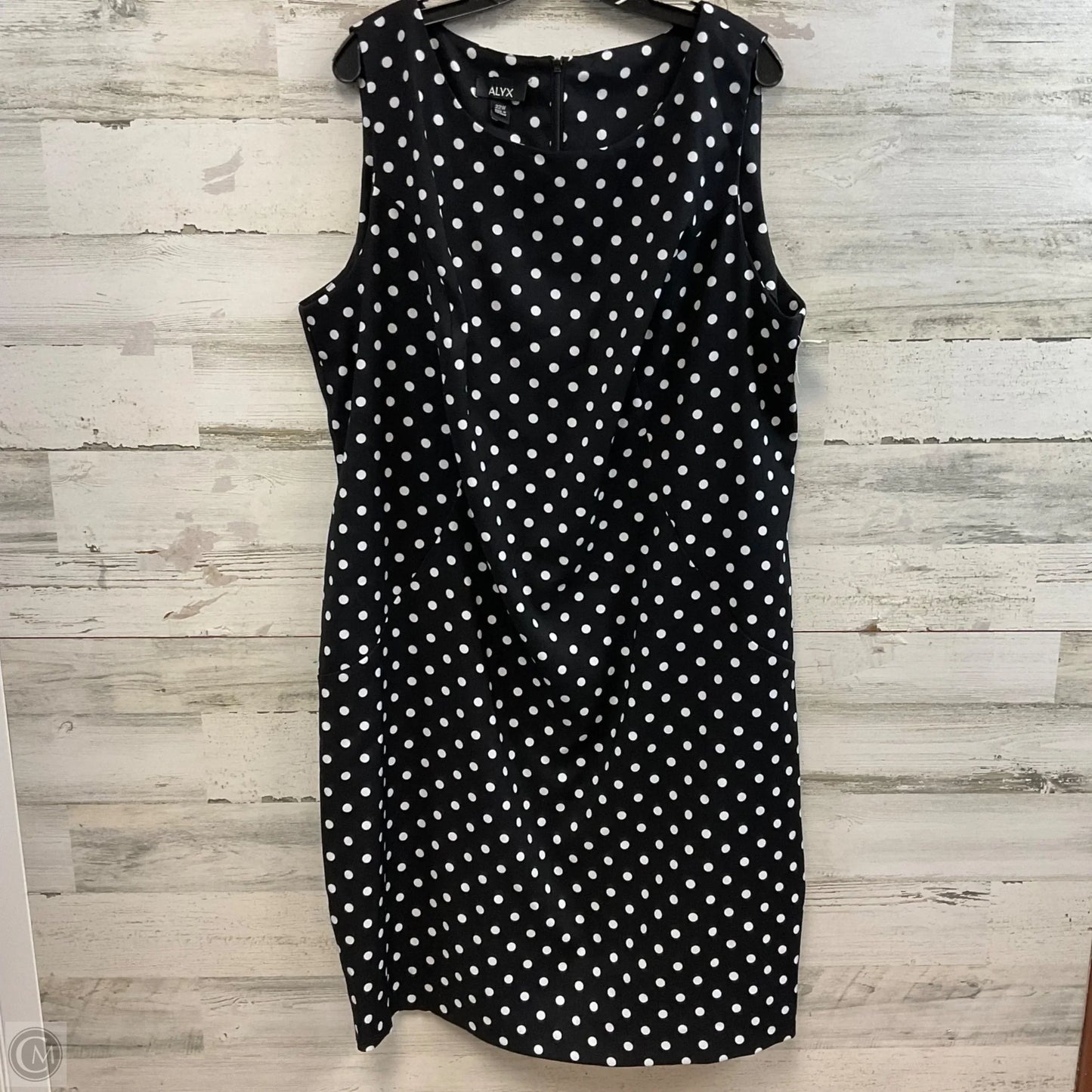 Dress Casual Short By Alyx In Black & White, Size: 3x