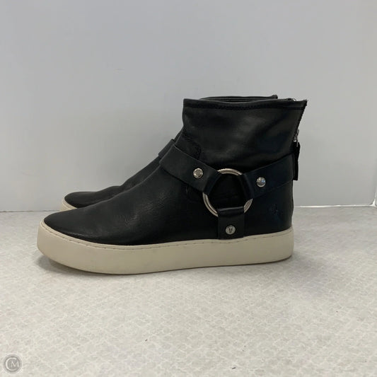 Boots Ankle Flats By Frye In Black, Size: 8