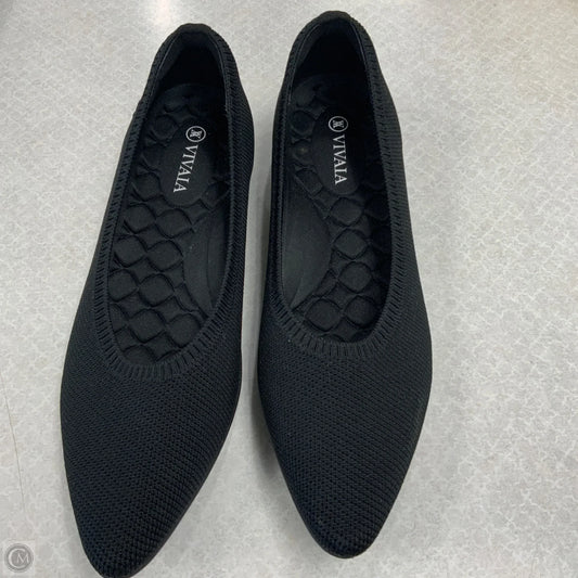 Shoes Flats By Vivaia In Black, Size: 8