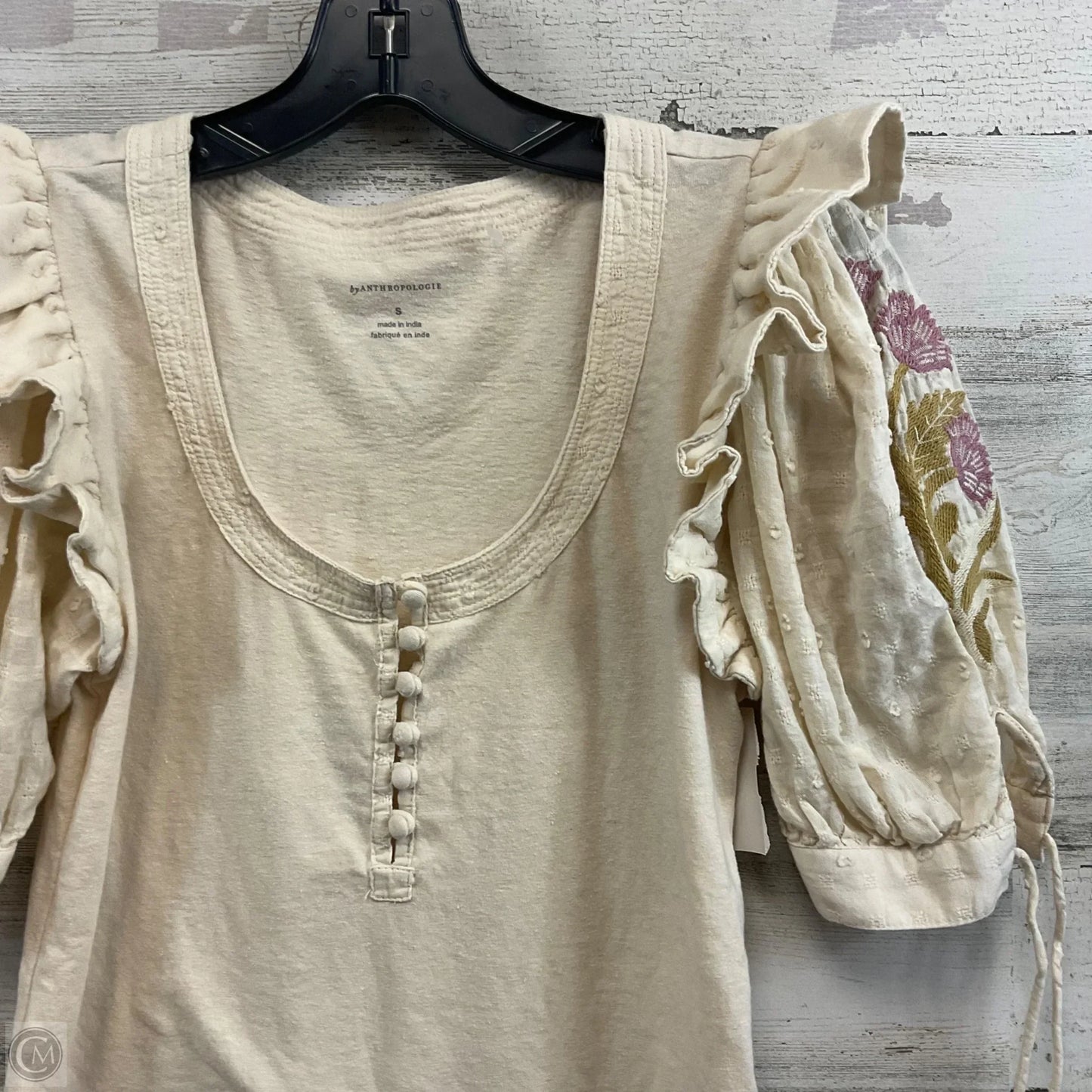 Top Short Sleeve By Anthropologie In Cream, Size: S