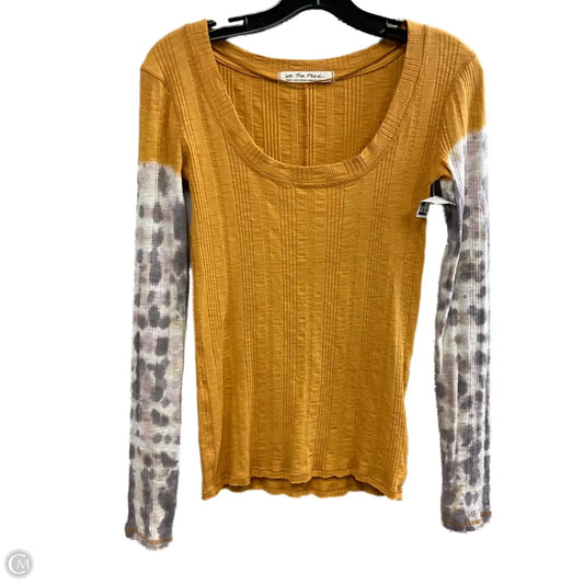 Top Long Sleeve By We The Free In Yellow, Size: S