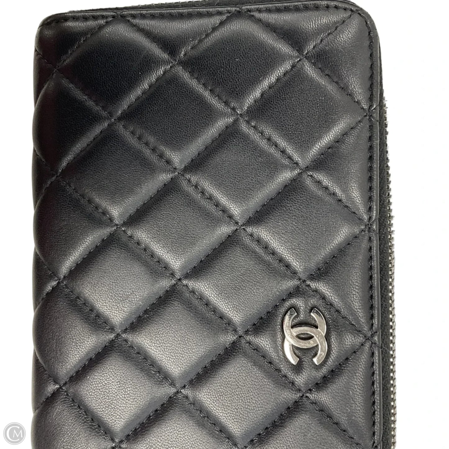 Wallet Luxury Designer By Chanel, Size: Medium