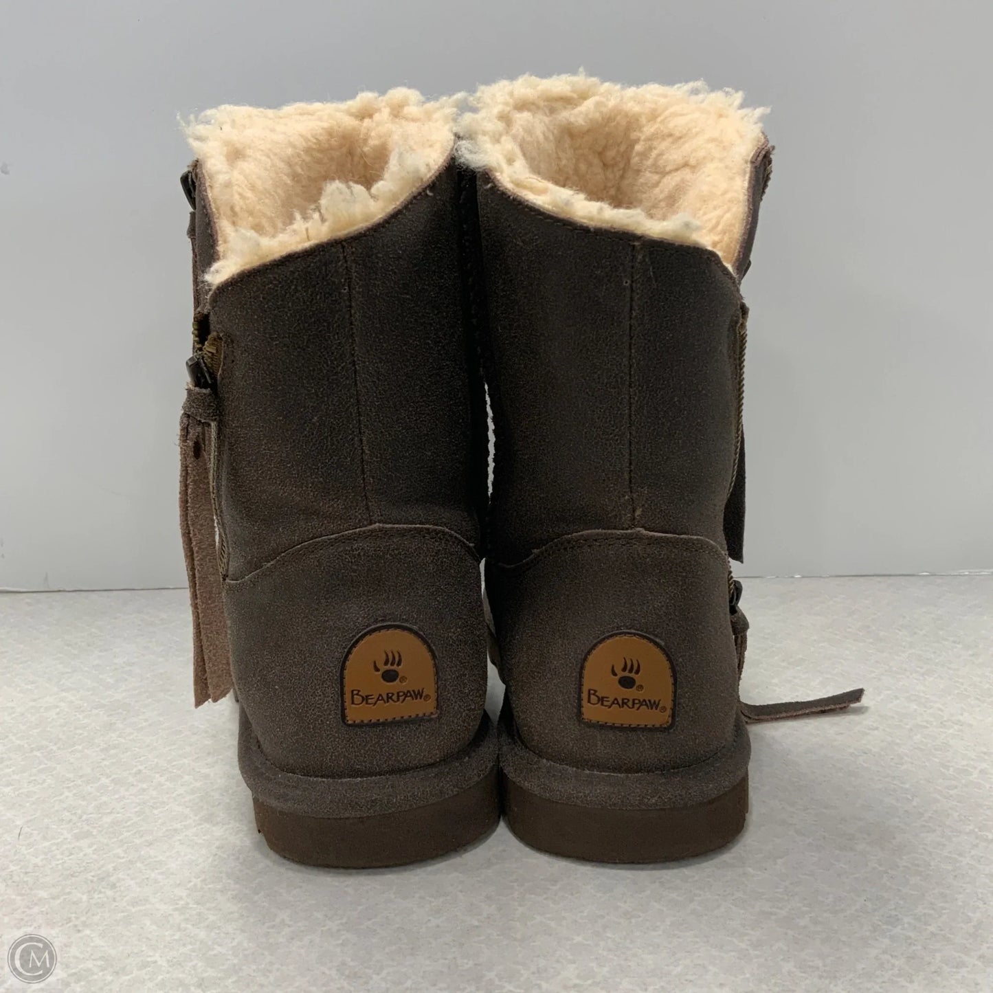 Boots Ankle Flats By Bearpaw In Brown, Size: 9.5