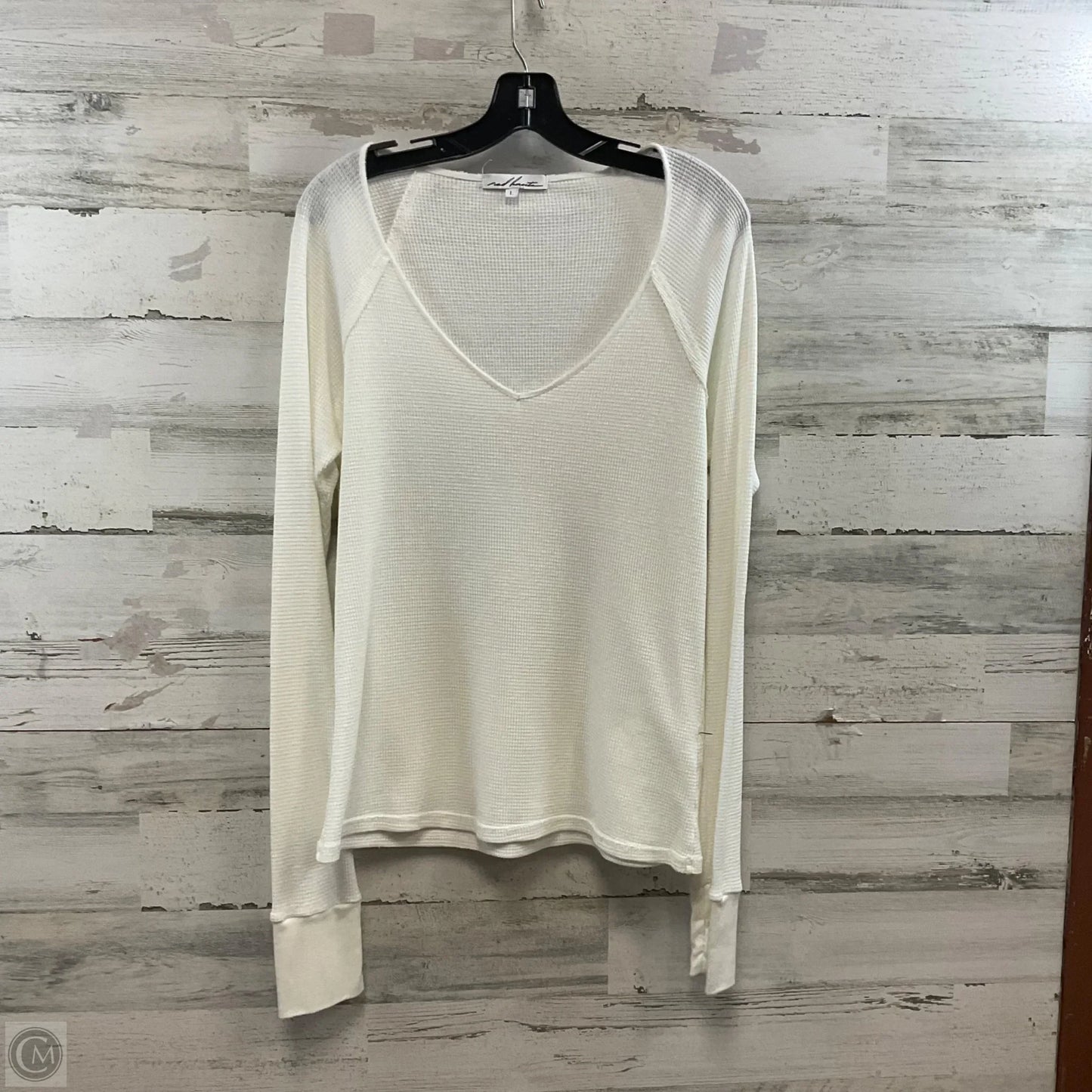 Top Long Sleeve By Red Haute In White, Size: L