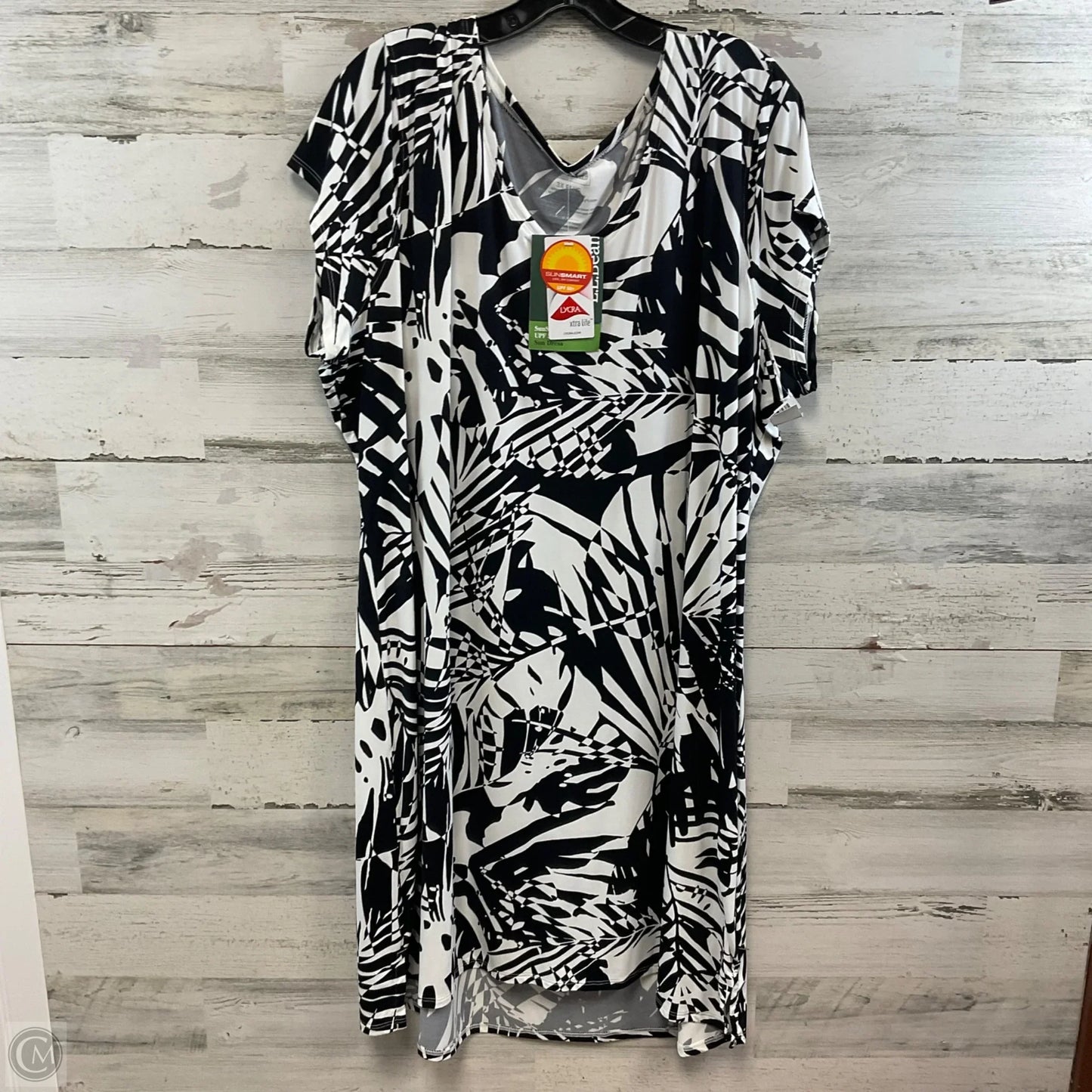 Dress Casual Short By L.l. Bean In Black, Size: 3x