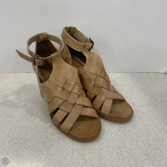 Sandals Heels Block By Diba In Tan, Size: 6