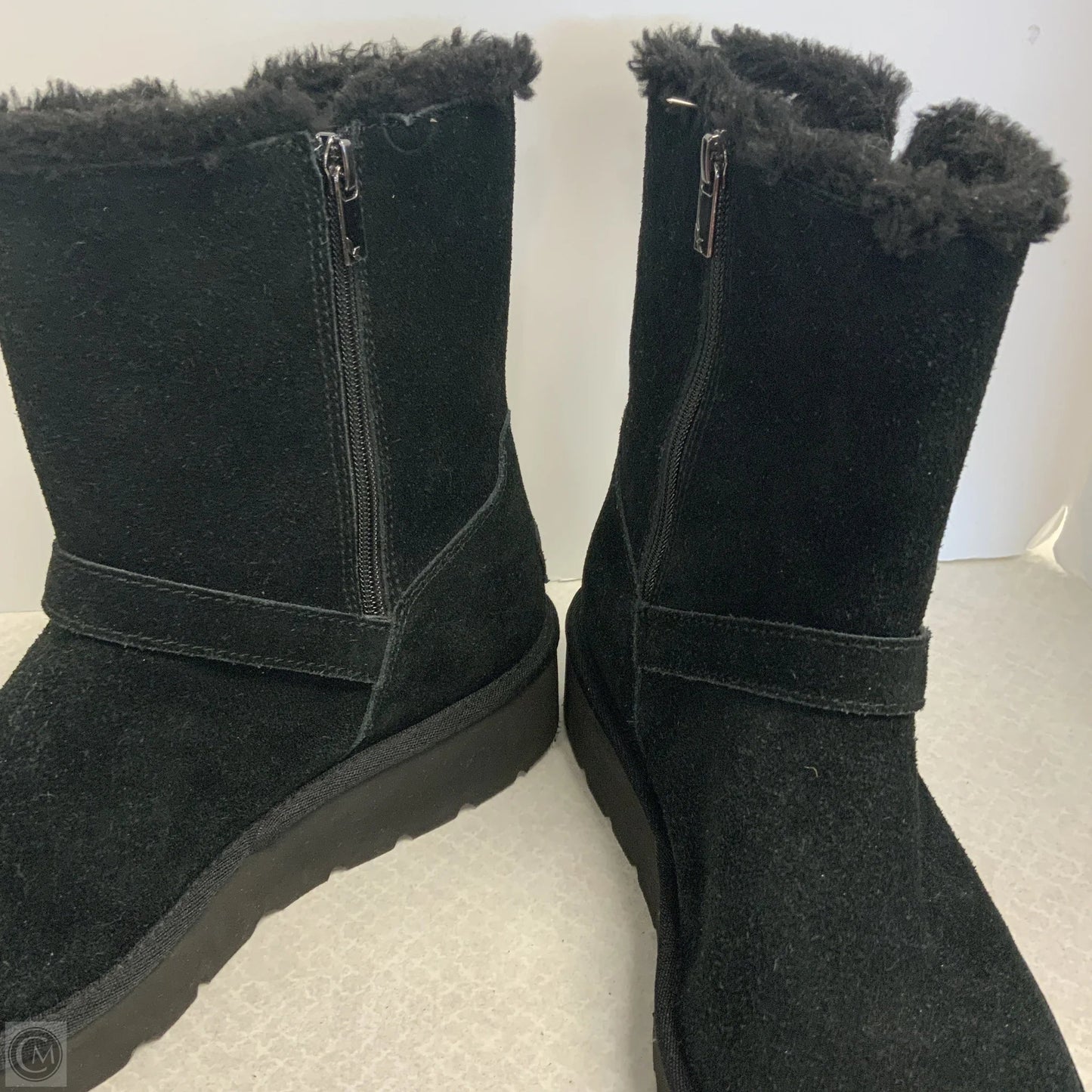 Boots Ankle Flats By Bearpaw In Black, Size: 9