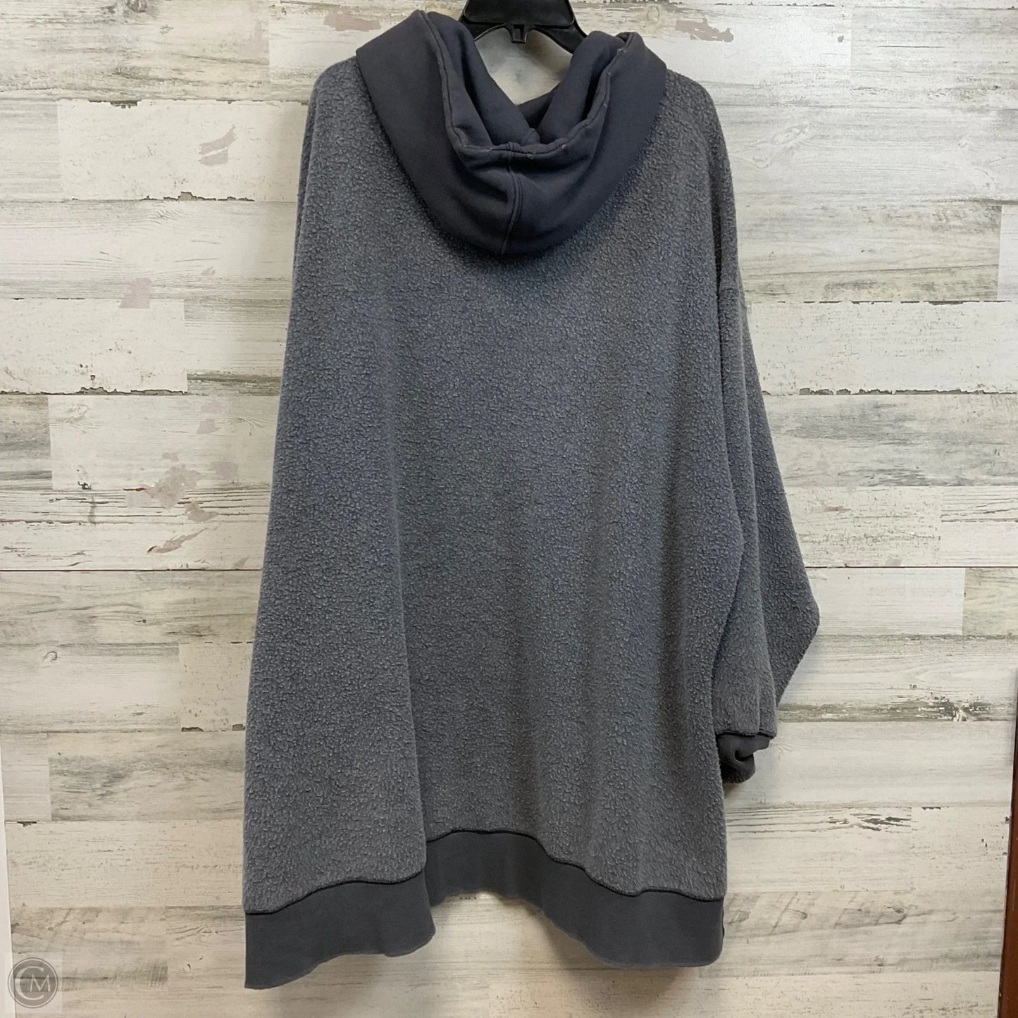 Sweatshirt Hoodie By We The Free In Grey, Size: M