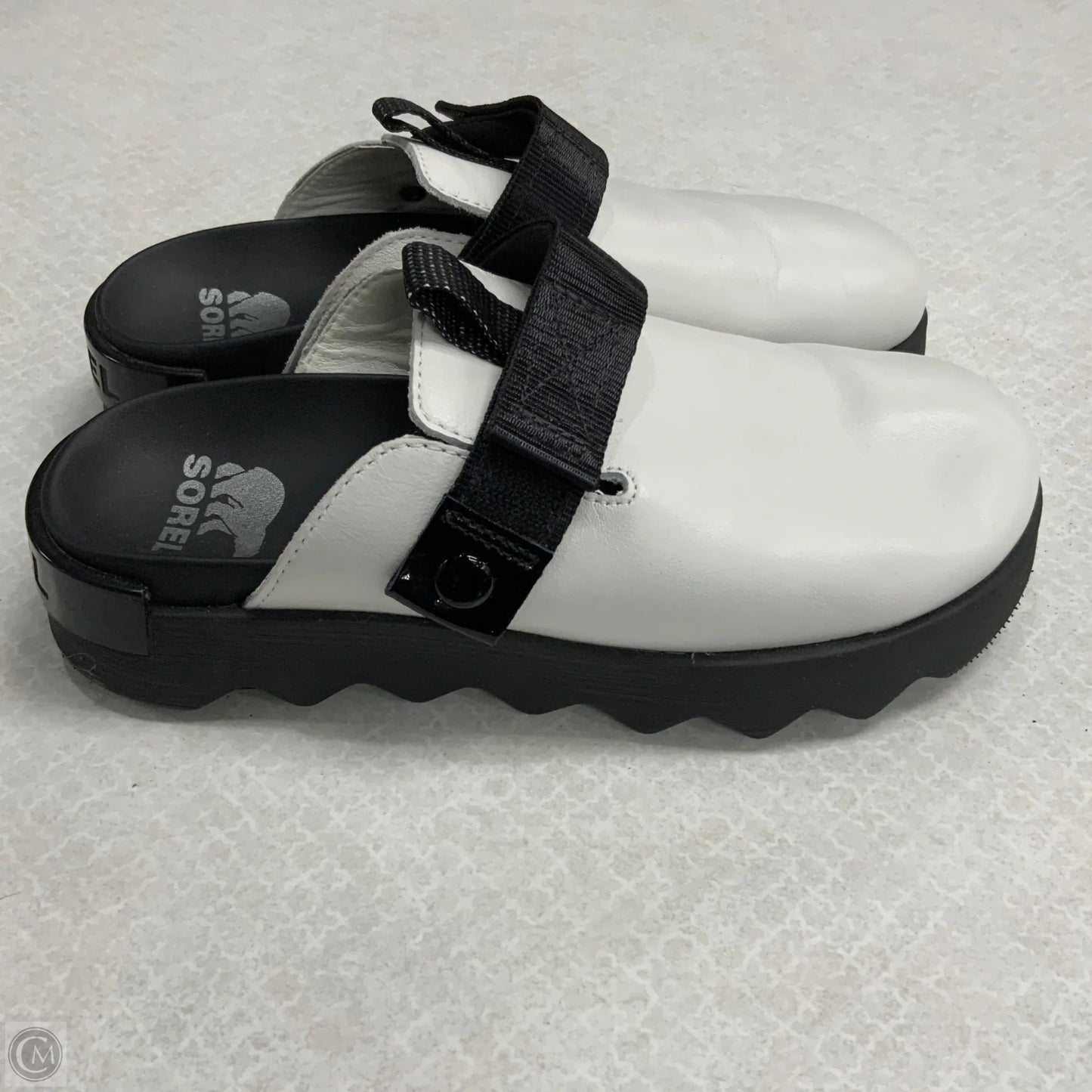 Shoes Flats By Sorel In White, Size: 7