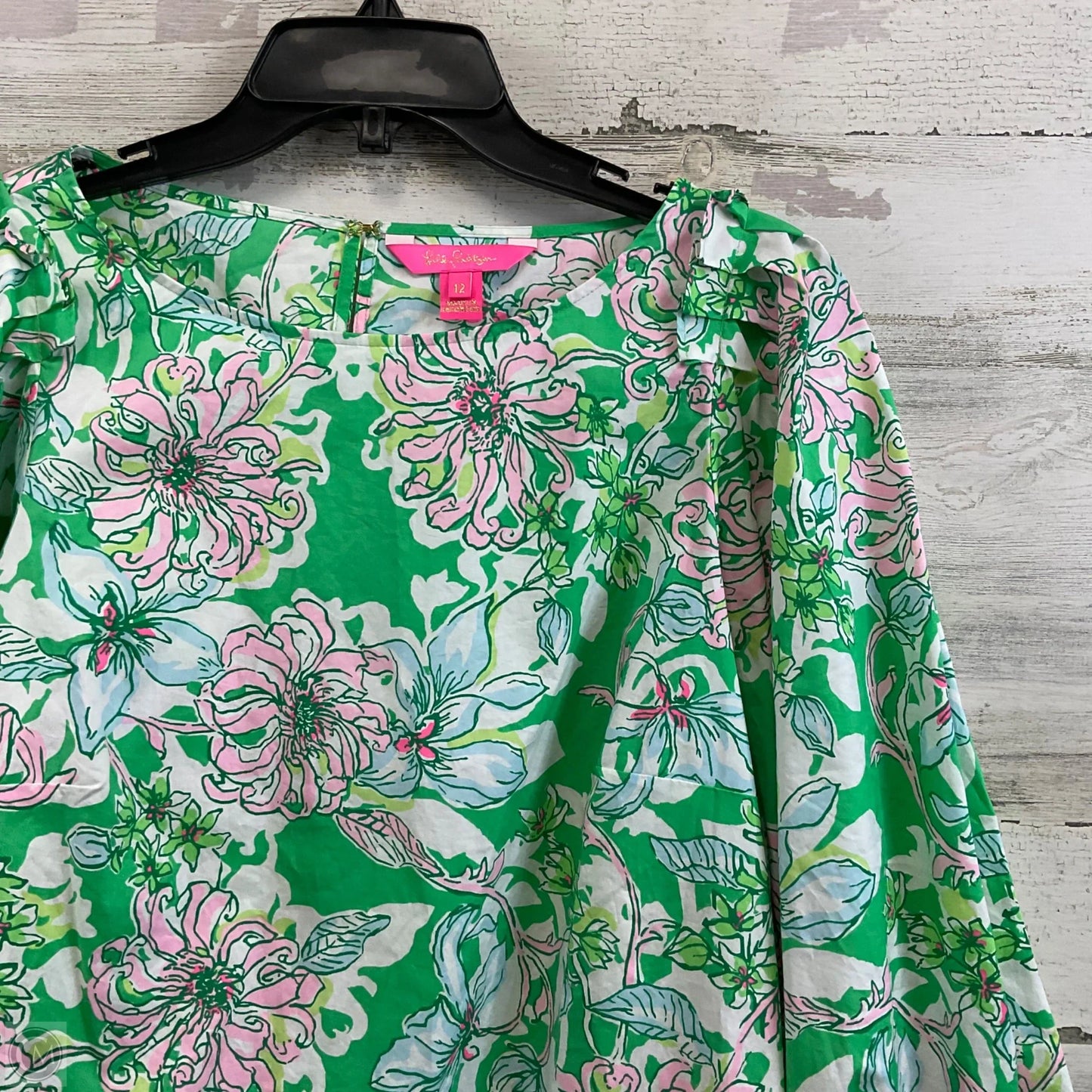 Blouse 3/4 Sleeve By Lilly Pulitzer In Green, Size: L
