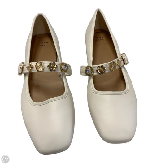 Shoes Flats By A New Day In White, Size: 11