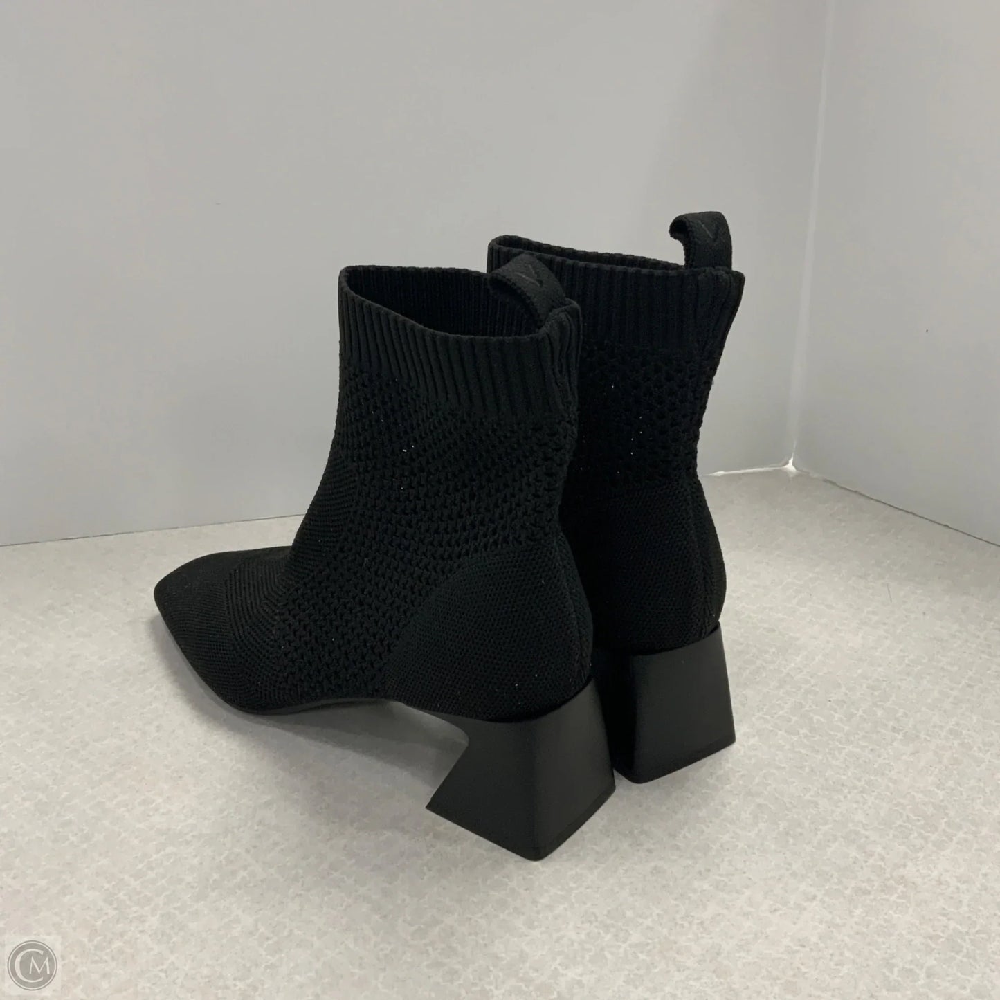 Boots Ankle Heels By Vivaia In Black, Size: 10.5