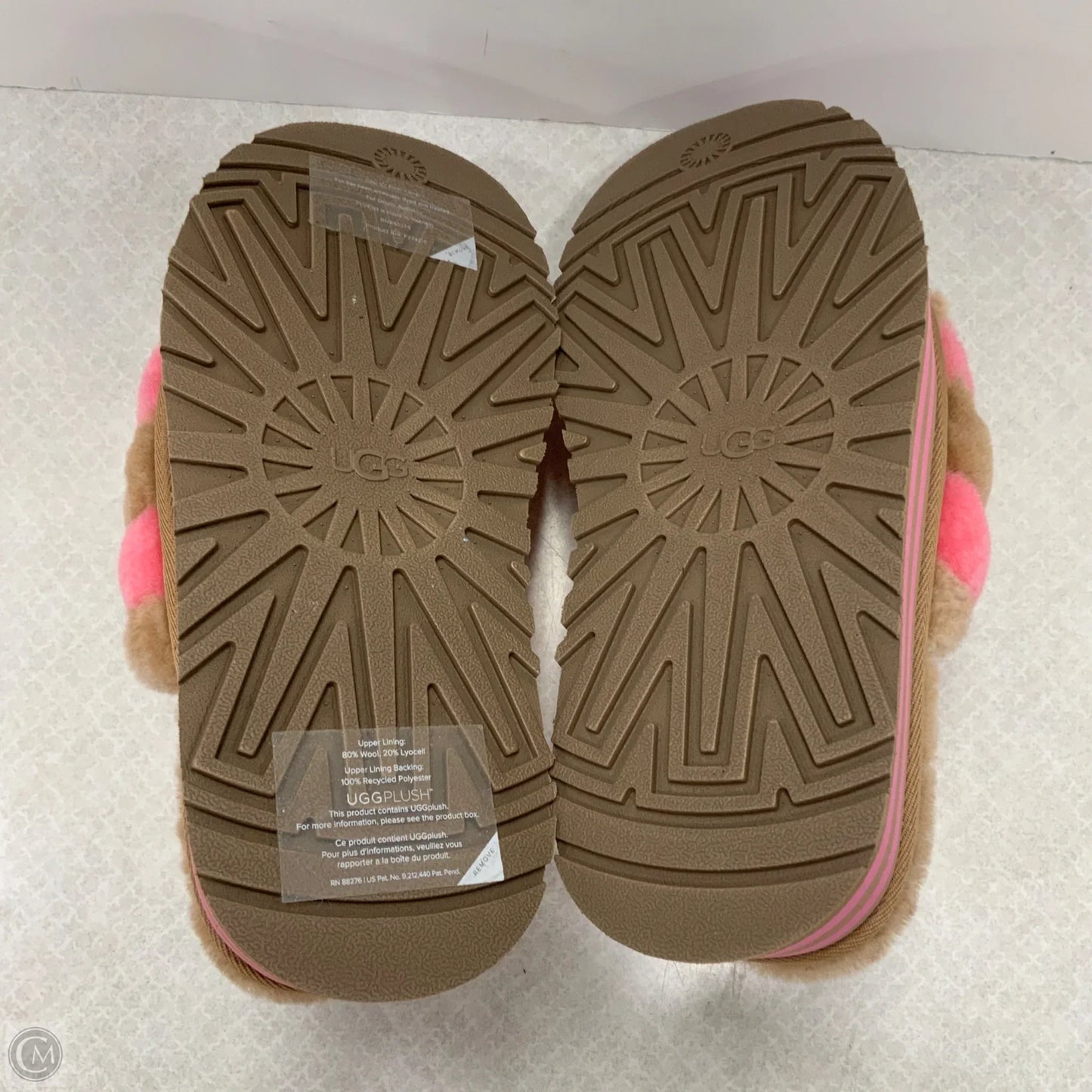 Shoes Flats By Ugg In Brown, Size: 9