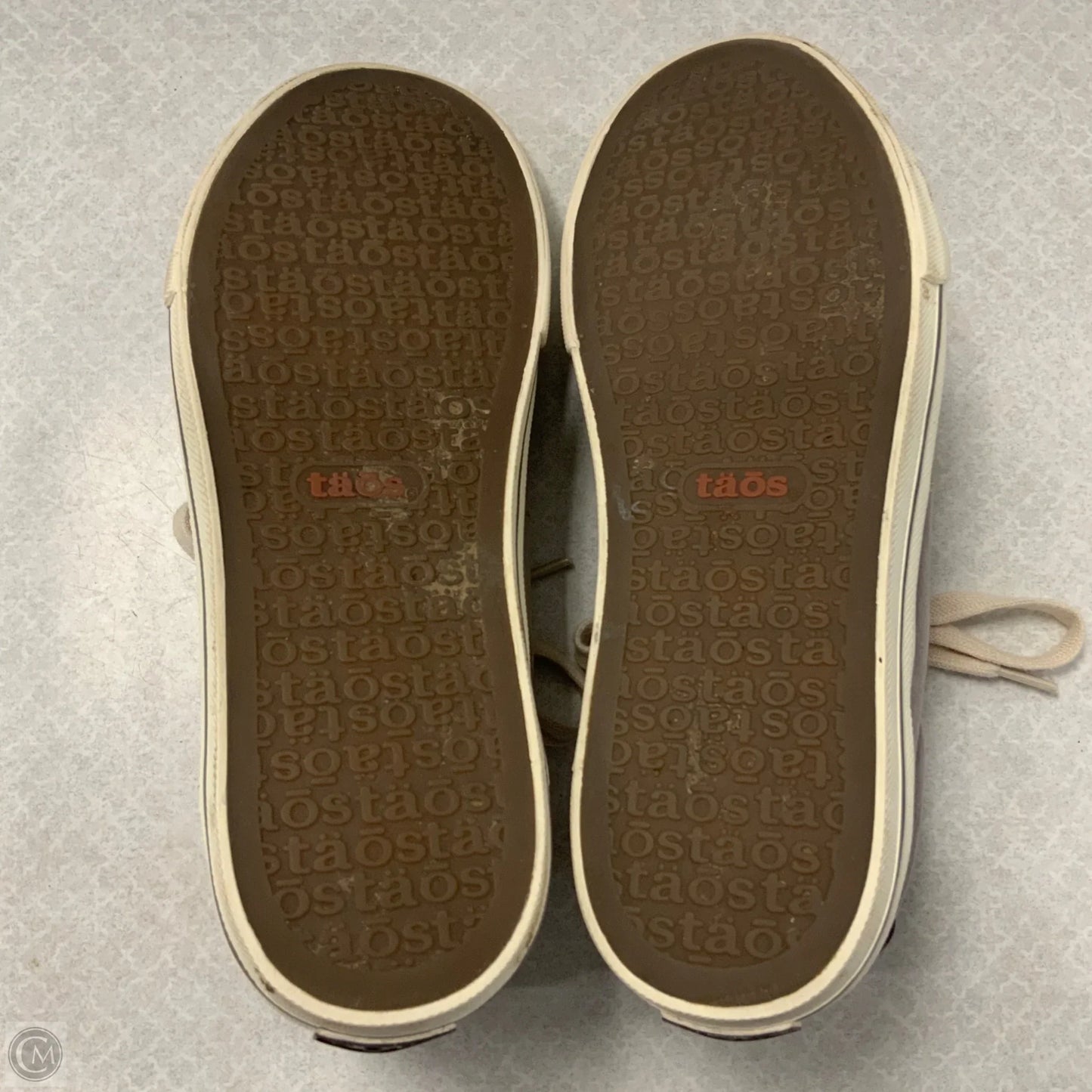 Shoes Sneakers By Taos In Grey, Size: 7