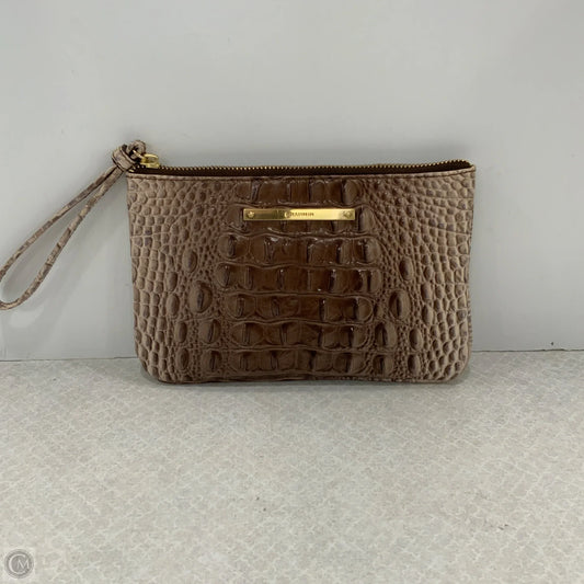 Wristlet Designer By Brahmin, Size: Small