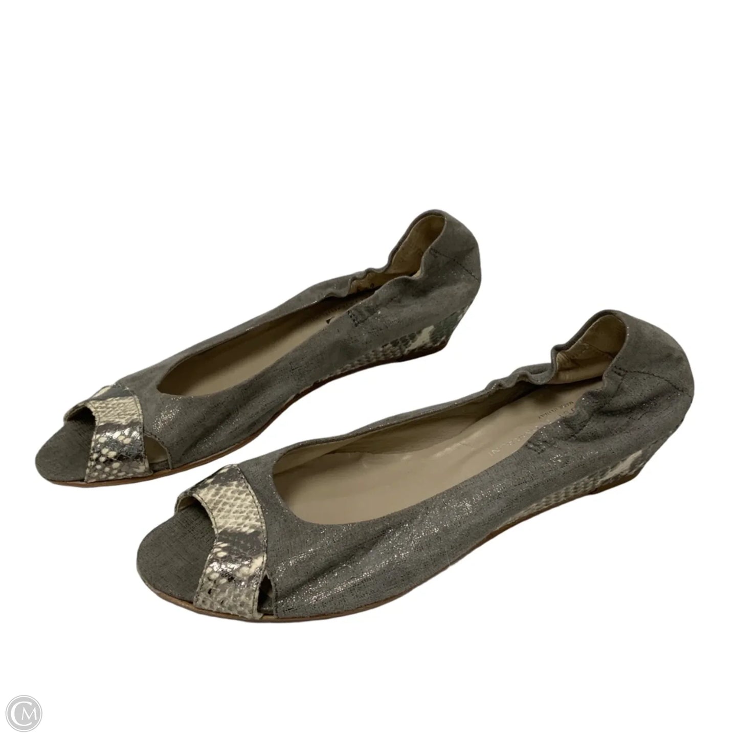 Shoes Flats By Agl In Grey, Size: 9
