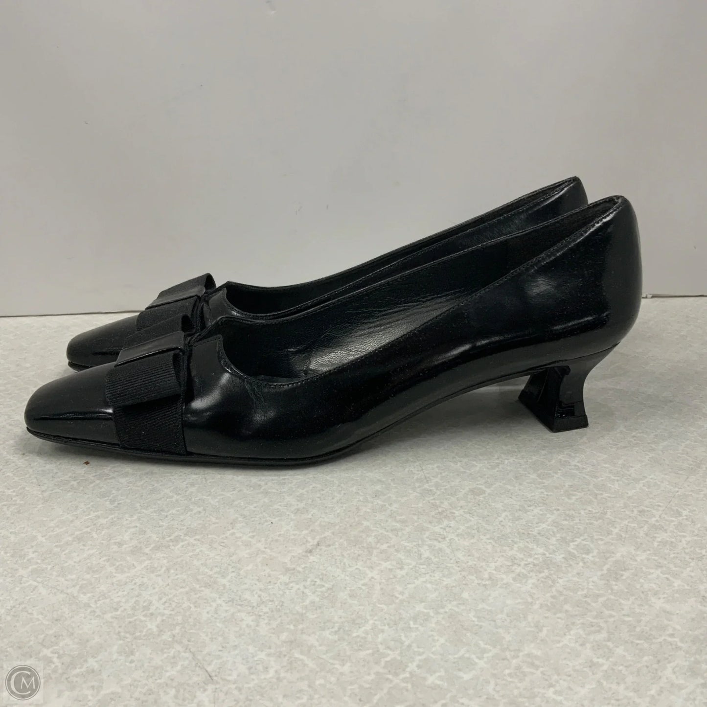 Shoes Designer By Stuart Weitzman In Black, Size: 8.5
