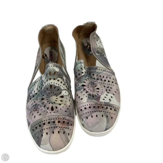 Shoes Flats By Earth In Green, Size: 10