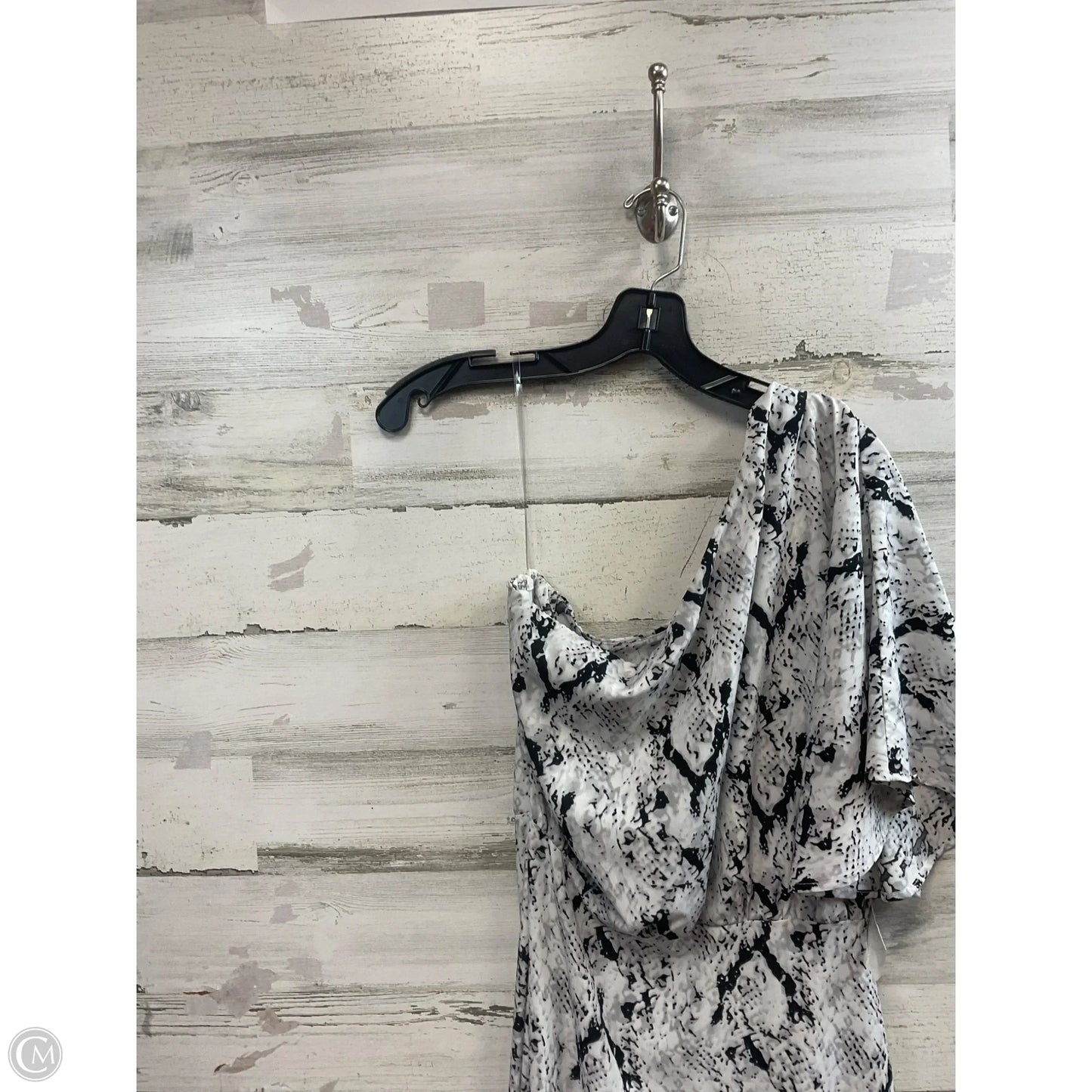 Dress Casual Maxi By Main Strip In Black & White, Size: M