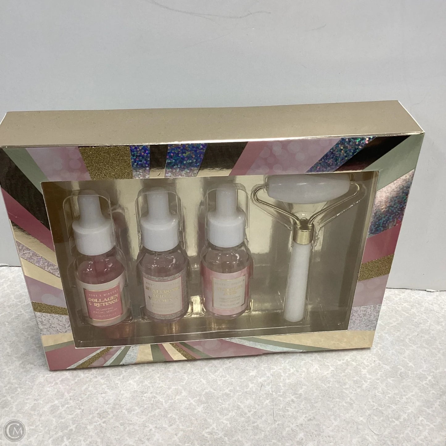 Facial gift box  By Clothes Mentor