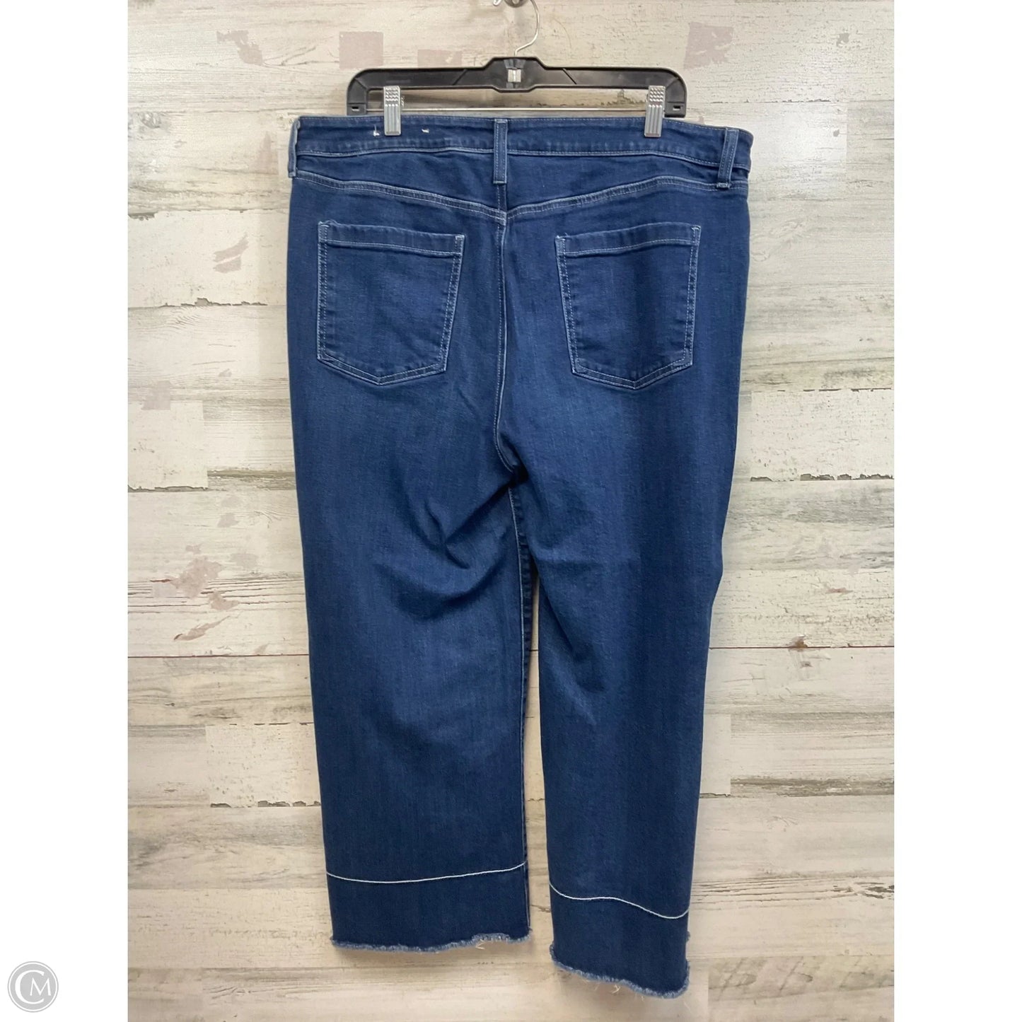Jeans Cropped By Chicos In Blue Denim, Size: 16