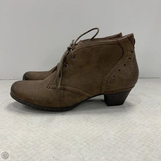 Boots Ankle Heels By Cobb Hill In Brown, Size: 8.5