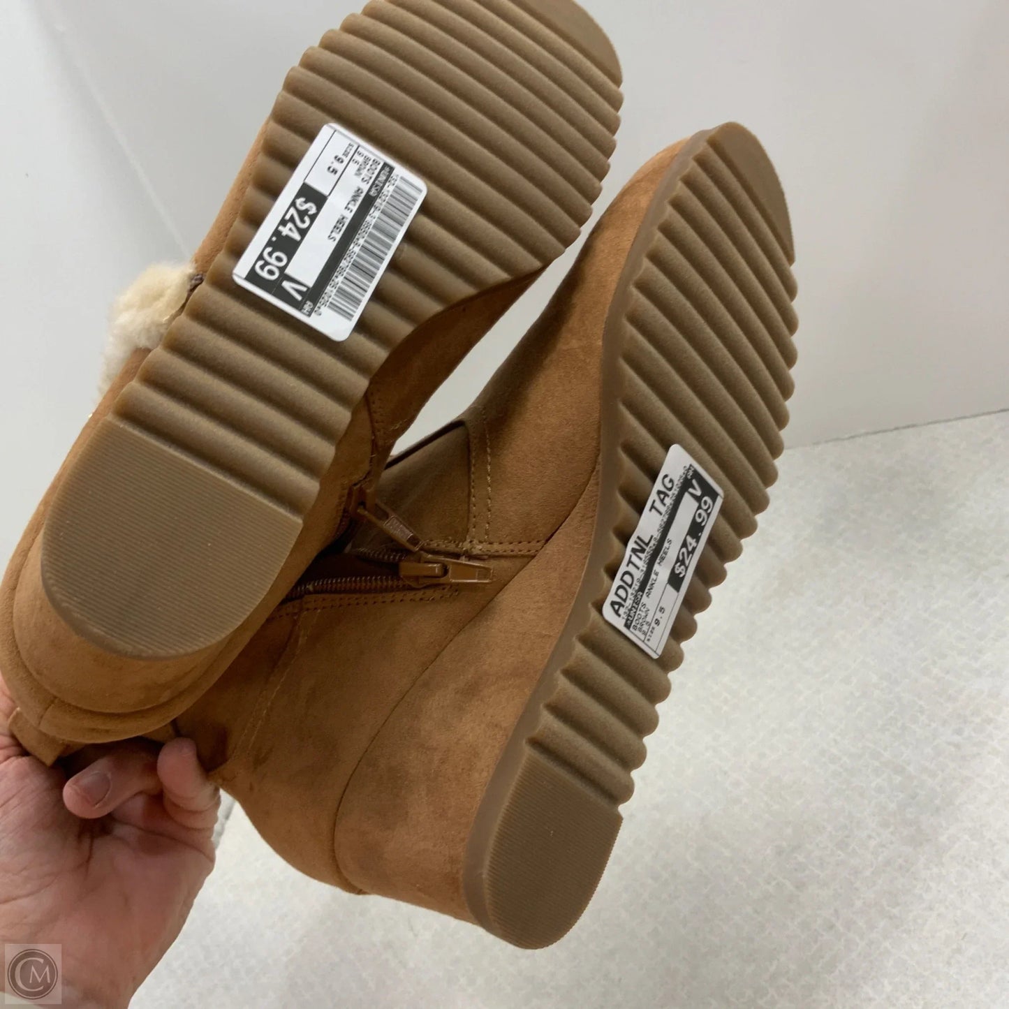 Boots Ankle Heels By Unisa In Brown, Size: 9.5