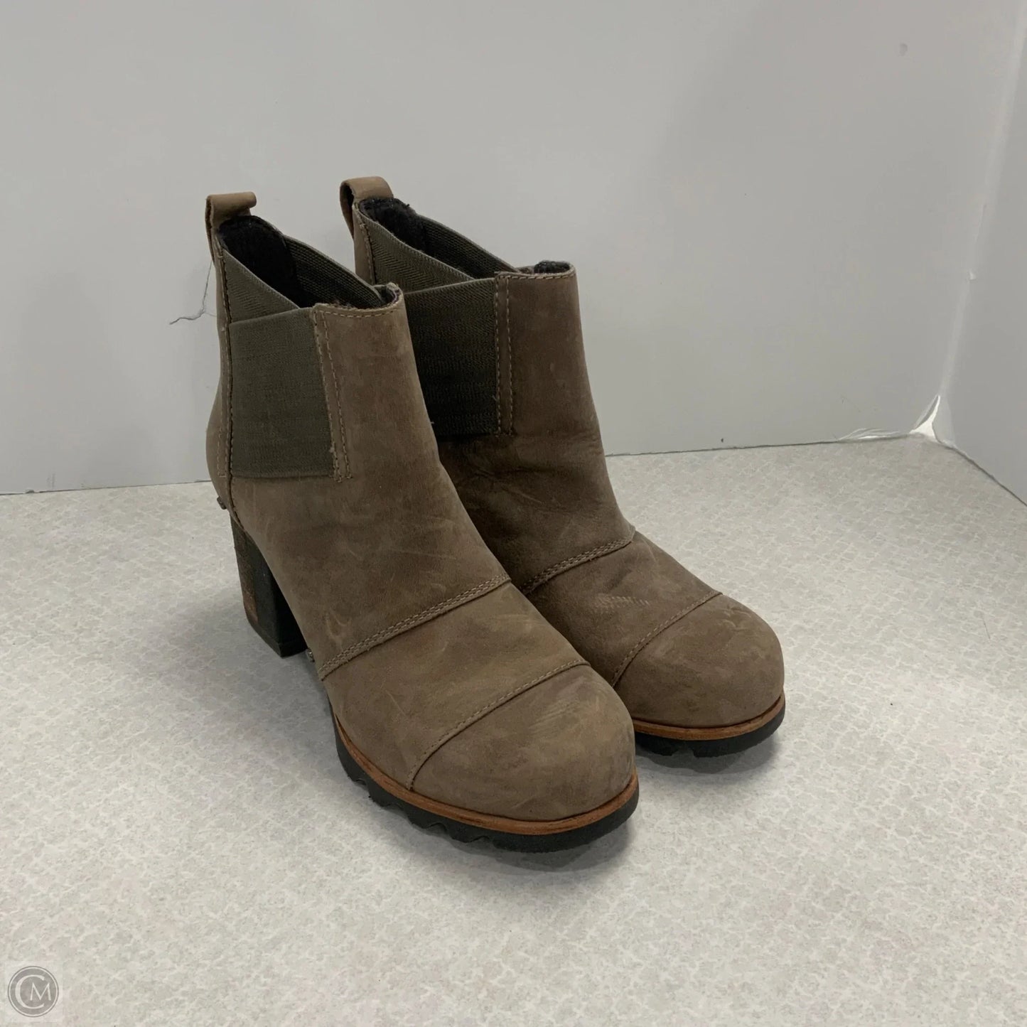 Boots Ankle Heels By Sorel In Bronze, Size: 6