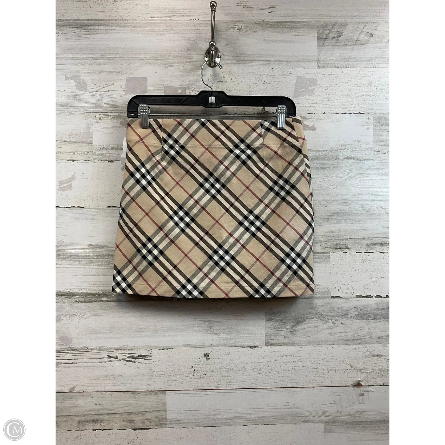 Skirt Luxury Designer By Burberry In Plaid Pattern, Size: 6