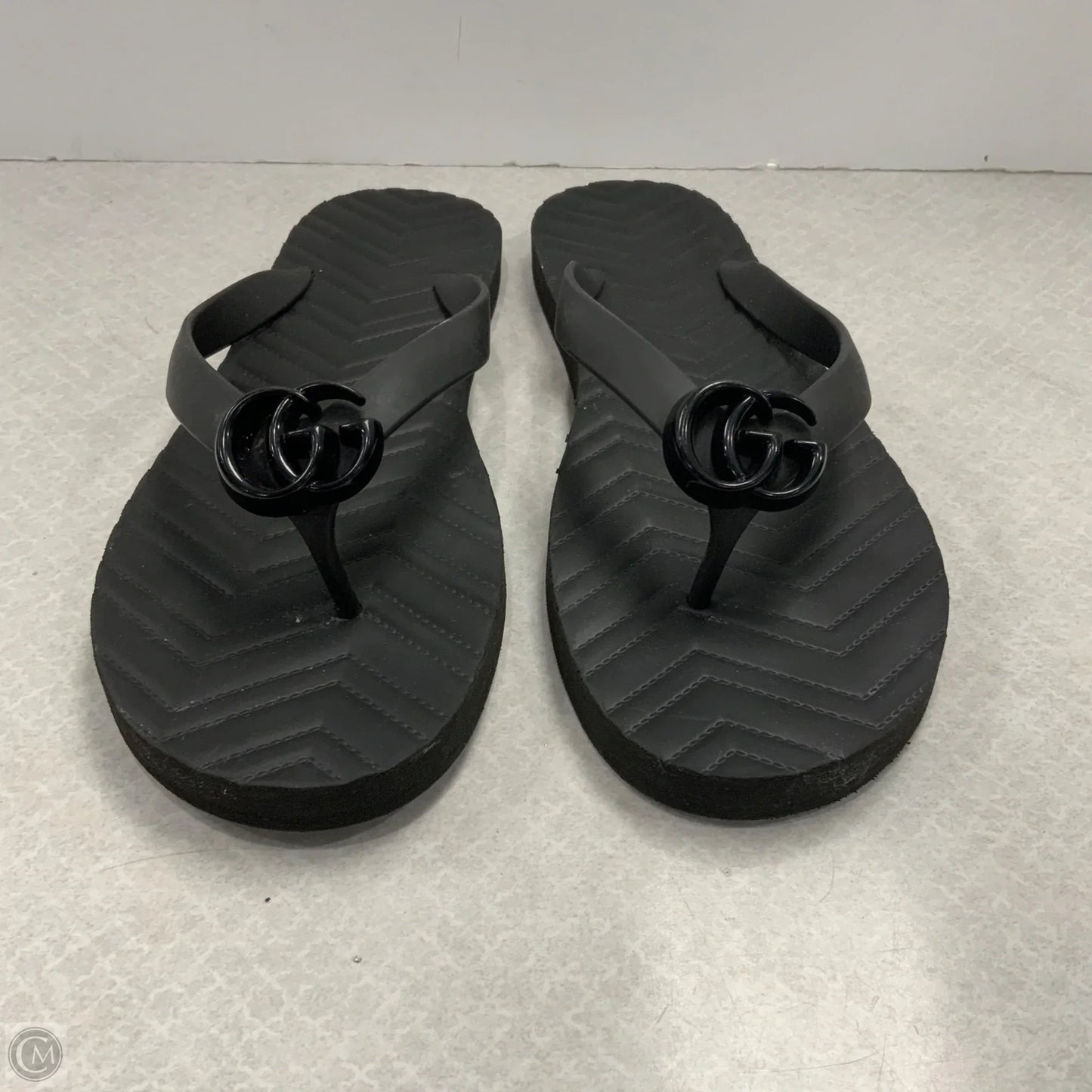 Sandals Luxury Designer By Gucci In Black, Size: 11