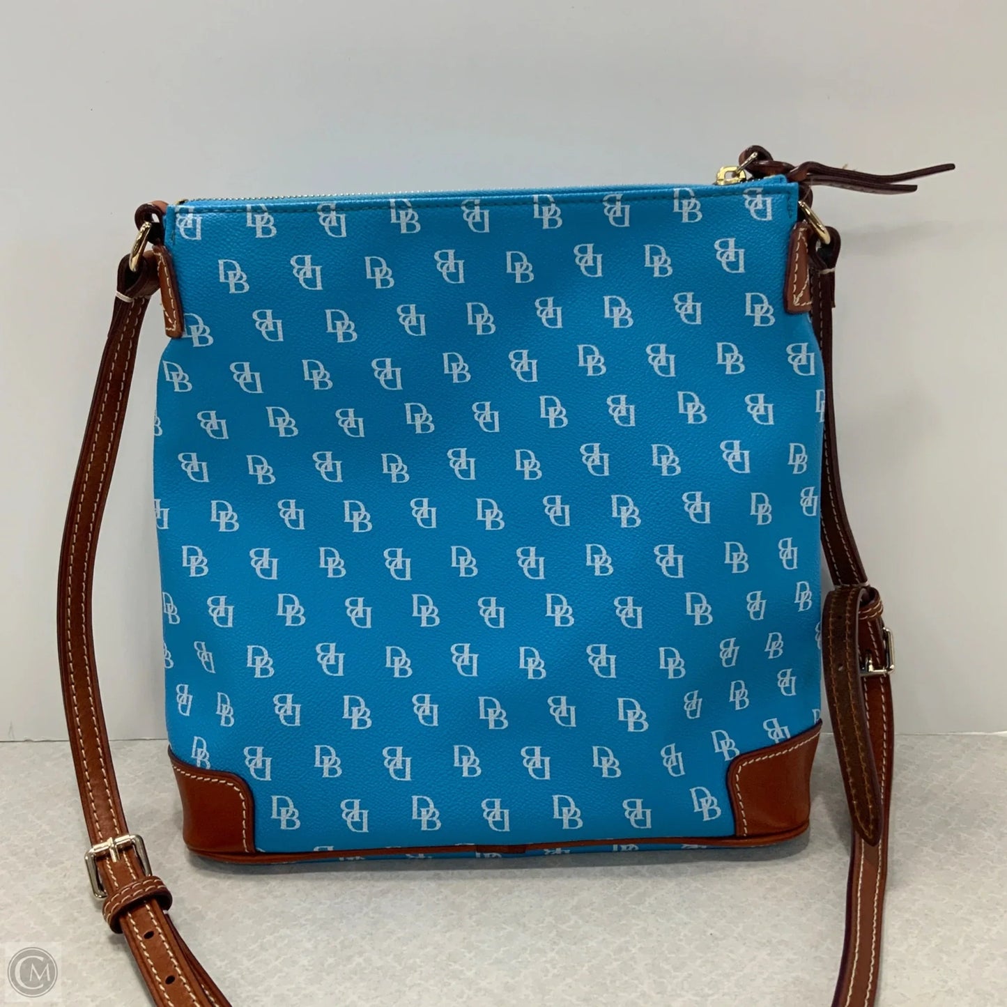 Crossbody Designer By Dooney And Bourke, Size: Medium
