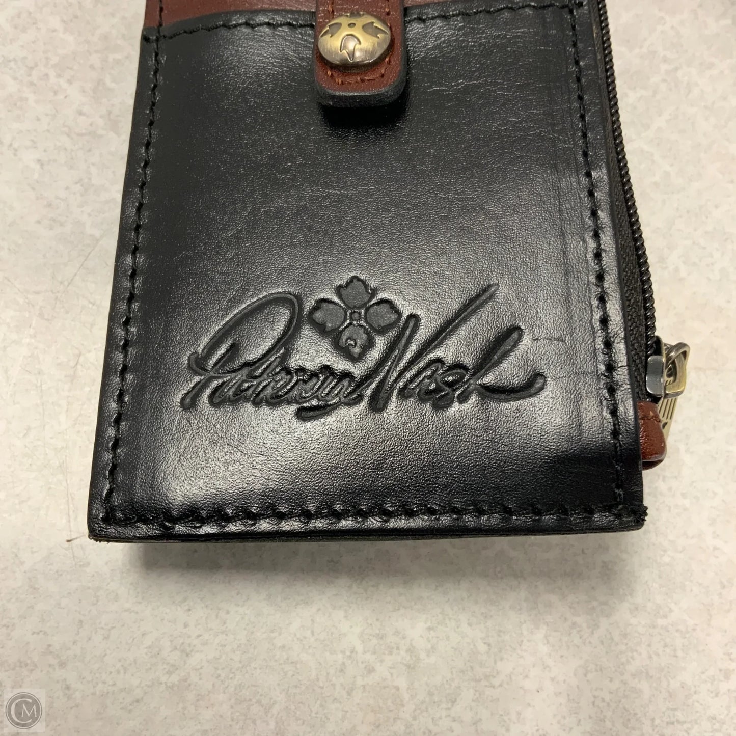 Id/card Holder Designer By Patricia Nash