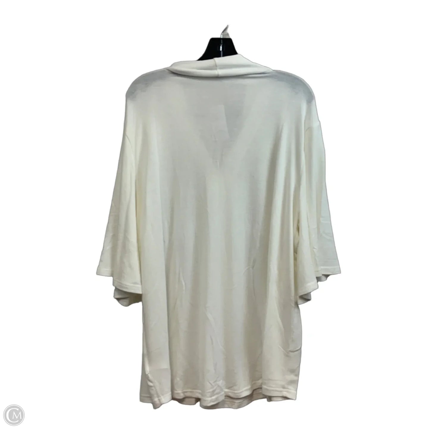 Top Short Sleeve By Suzanne Betro In White, Size: 2x