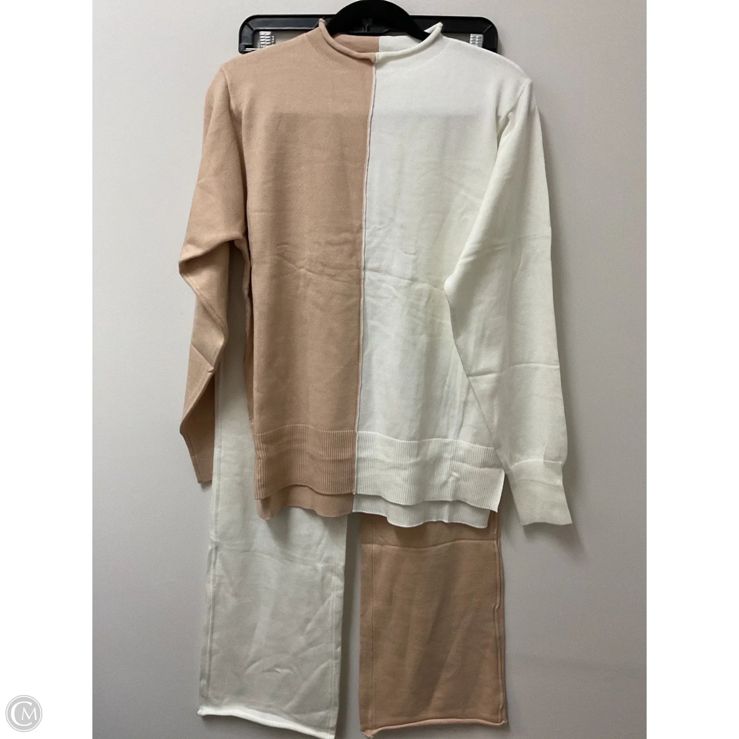 Pants Set 2pc By Clothes Mentor In Cream & Tan, Size: M