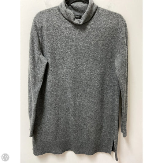 Dress Sweater By Ann Taylor In Grey, Size: M