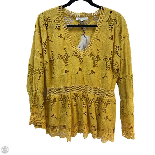 Top Long Sleeve By Solitaire In Gold, Size: L