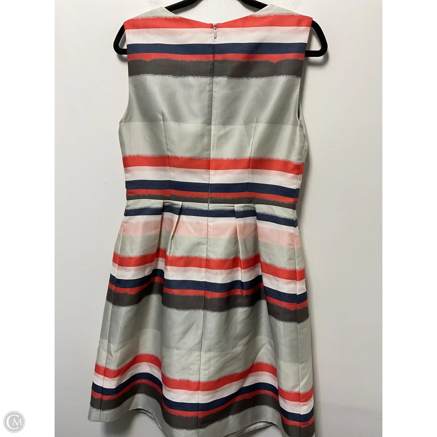 Dress Casual Midi By Hugo Boss In Grey & Red, Size: M