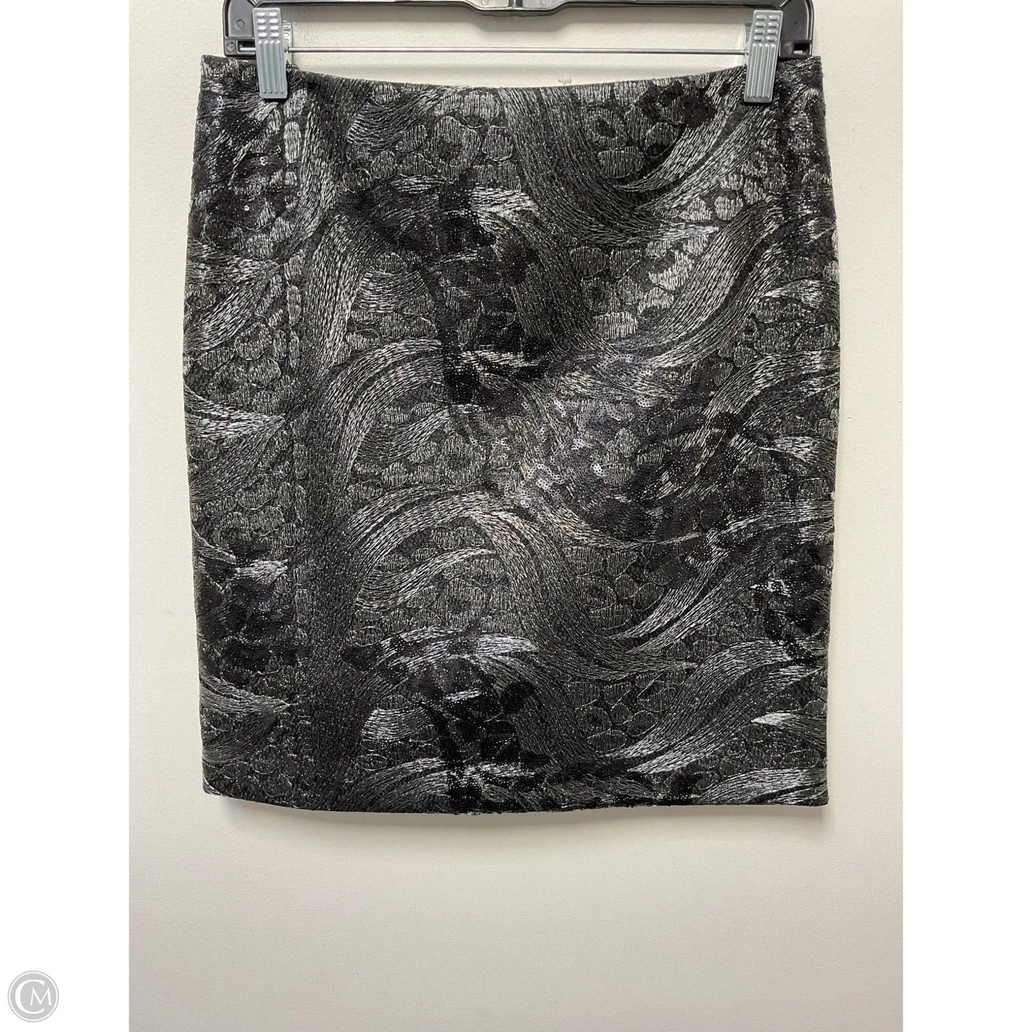 Skirt Mini & Short By Ann Taylor In Silver, Size: 6