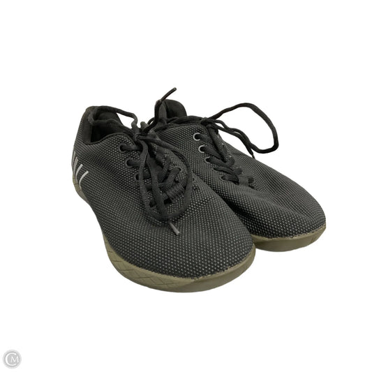Shoes Athletic By Cmc In Black, Size: 8.5