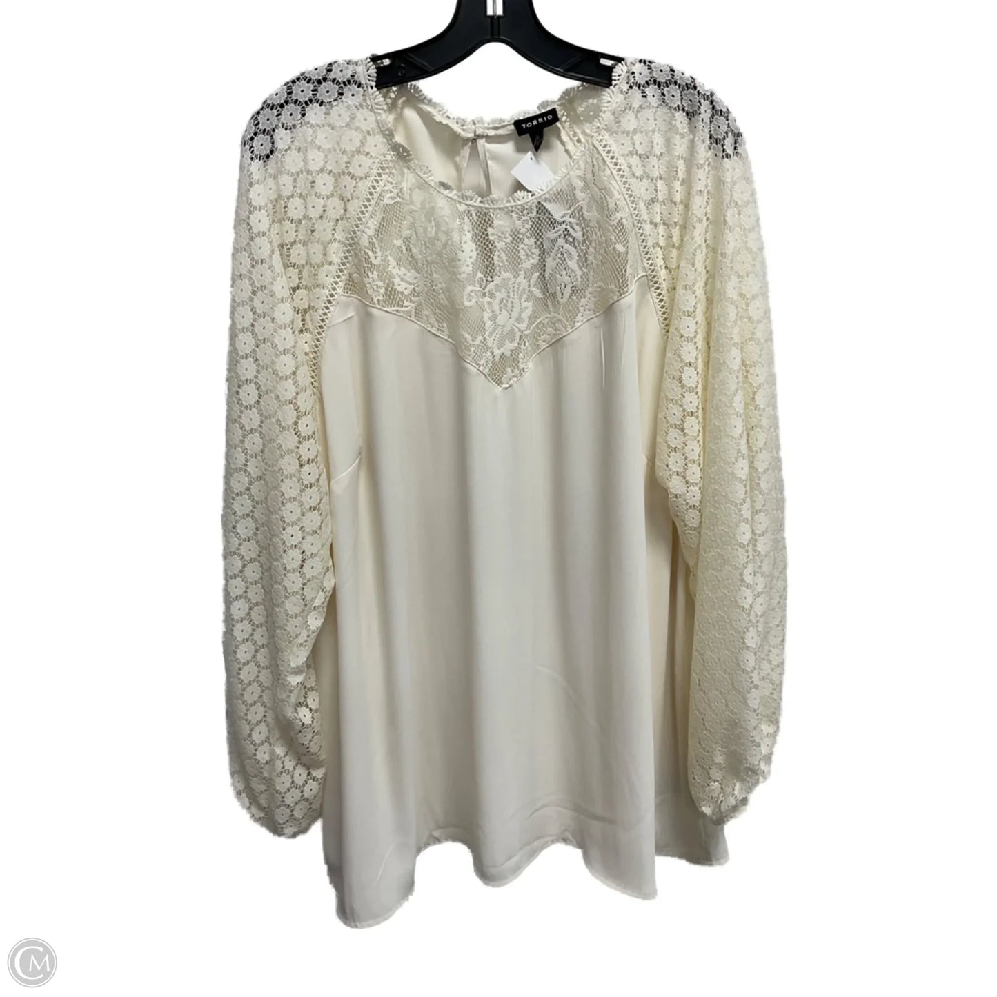 Top Long Sleeve By Torrid In Cream, Size: 3x